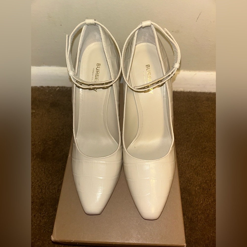 Burberry heels